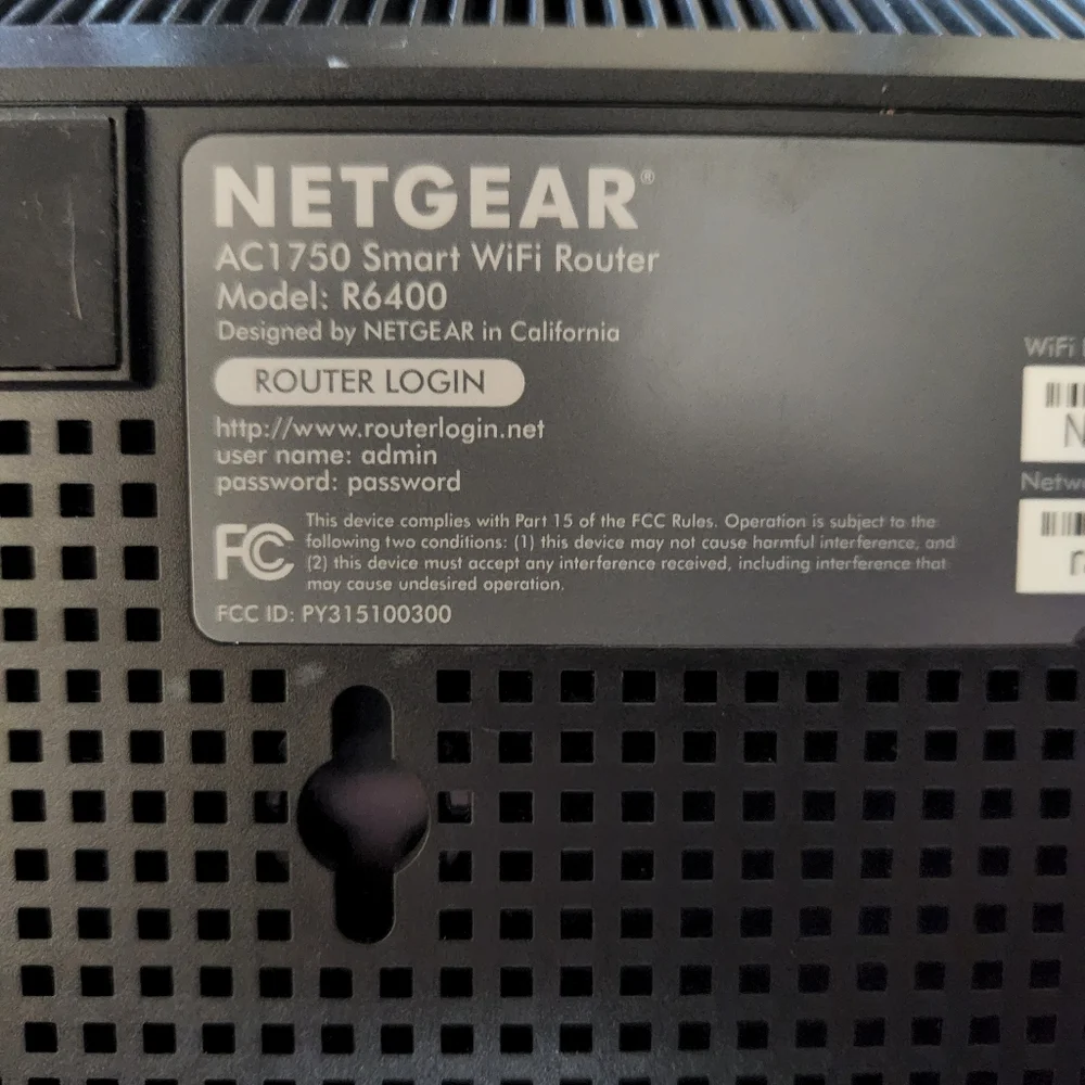Netgear AC1750 Smart WiFi Router - Picture 2 of 2